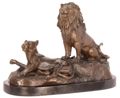 Obrázok produktu pre Casa Padrino luxusná bronzová dekoratívna socha lev a lvice bronzové farby v. 29 cm - dekoratívna bronzová figúra - dekoratívna figúra - dekoratívne doplnky - luxusná kolekcia