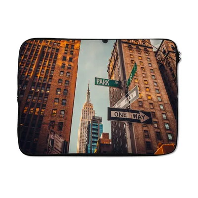 Produktbild von MuchoWow® Laptop Hülle 14 ZollStadtzentrum New York Laptoptasche - Laptoptasche - Stoßsicher - Schutzhaube