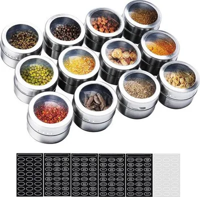 Produktbild von Unyqoos® 12er Set magnetische Gewürzdosen aus Edelstahl mit transparentem Deckel, drehbarem Streu-/Ausgießverschluss, Haftmagnet für Kühlschrank & Grill, Ø 2,5" x H 2", +120 Etiketten