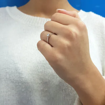 Produktbild von 0,21 Carat Solitär Ring 14 Karat Weißgold - 58 (18,40 mm)