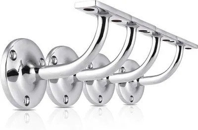 Image de Lot de 4 mains courantes en chrome poli, pour rampes d'escalier.