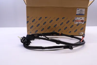 Zdjęcie produktu dla Oryginalny kabel z wtykiem Ford, numer części: 2387550