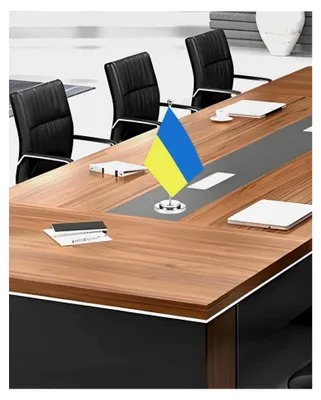 Produktbild von Miniatur Schreibtischflagge Set Ukraine, 8x5 Zoll mit 12 Zoll silbernem Flaggenmast