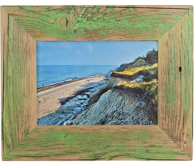 Immagine prodotto di Cornice portafoto artigianale 30x40 cm verde mela in legno vecchio riciclato Mein Landhaus
