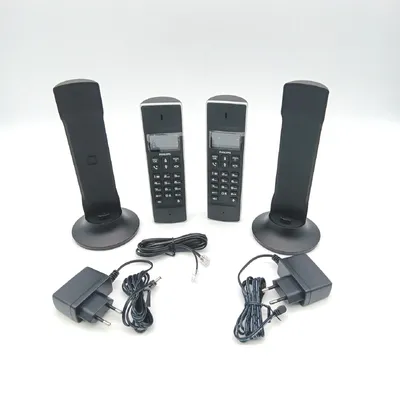 Produktbild von Philips M4502B/34, DECT-Telefon, Kabelgebundenes Mobilteil, Freisprecheinrichtung, 50 Eintragungen, Anrufer-Identifikation, Schwarz