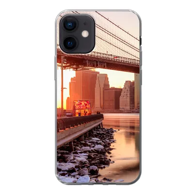 Produktbild von MuchoWow® Handyhülle Schutzhülle Hülle für iPhone 12 New York - Brooklyn - Brücke Silikon Softcase Handy Hülle - Schutzhülle