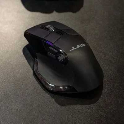 Produktbild von JLab Epic, rechts, Optisch, Bluetooth + USB Type-A, 2400 DPI, Schwarz
