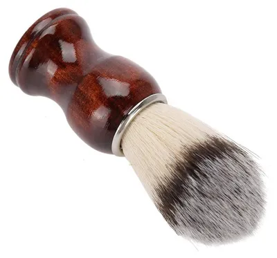 Image de Brosse à barbe en bois avec des poils en nylon