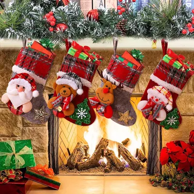 4er-Set Weihnachtsstrümpfe aus Plüsch, 10x20 cm, zum Befüllen