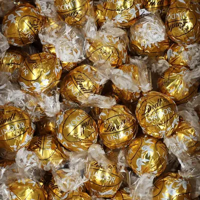 Produktbild von Lindt Lindor Kugeln Weiße Schokolade 3kg