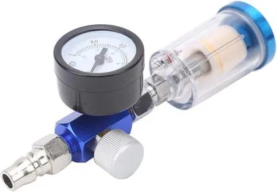 Obrázek produktu pro Pneumatická pistole s manometrem pro regulaci tlaku vzduchu a vestavěným olejovým a vodním filtrem-separátorem