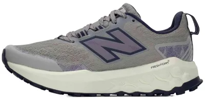 Produktbild von Laufschuhe New Balance WGARO9TS für Damen