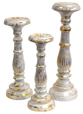 Imagen del producto de Candelabro Pequeño - Oro Blanco