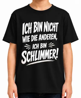 Imagen del producto de Camiseta negra con el texto "No soy como los demás, soy declaración, sarcasmo, rebeldía", talla 152