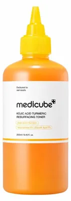 Produktbild von Medicube - Kurkuma-Gesichtswasser mit Kojisä ure, 250 ml