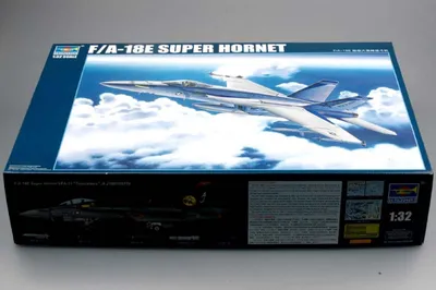 Obrázok produktu pre Trumpeter 1:72 3204 F/A-18E Super Hornet