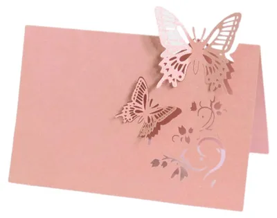 Image de Lot de 50 marque-places de table, carte vierge décorative en forme de papillon découpé, idéale pour les mariages et les réceptions