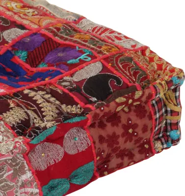 Immagine prodotto di Pouf patchwork quadrato in cotone fatto a mano 50×50×12 cm rosso