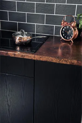 Produktbild von Klebefolie Möbel 90x25 cm - Holz Schwarz - Möbelfolie selbstklebend in Holzoptik - Folie für Möbel zur schnellen Renovierung von Türen und Schränken - Möbelfolie dekorativ und pflegeleicht