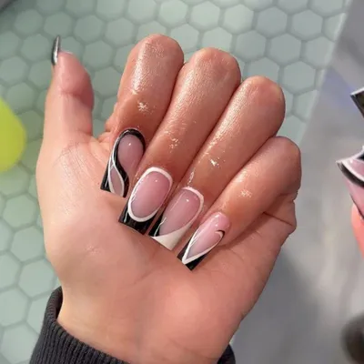 Produktbild von Press on Nails 24 Stück Full Cover Klebenägel für Damen & Mädchen, Style-2817 M