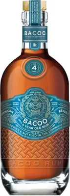 Produktbild von Bacoo 4 Years Old Rum 40% Vol. 0,7l