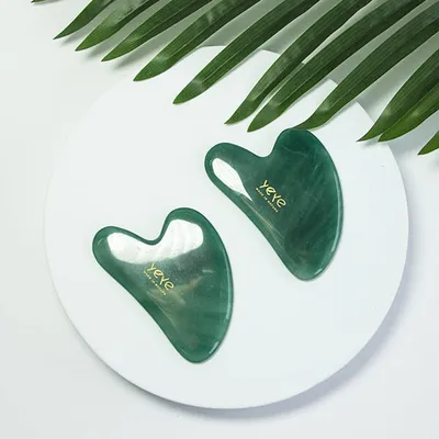 Zdjęcie produktu dla Kamień Gua Sha do masażu i relaksu - zielony Jadeit Yeye