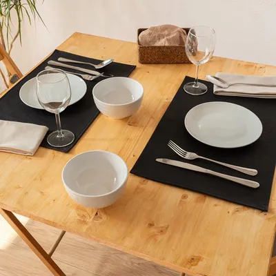 Produktbild von 2er Set Platzdeckchen Monaco Schwarz - Platzsets - Kunstleder - Rechteck - Abwaschbar - 45x30cm