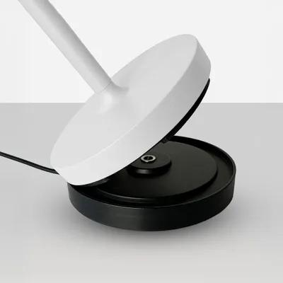 Immagine prodotto di Lampada da tavolo a LED, ricaricabile, con dimmer touch, autonomia fino a 48 ore