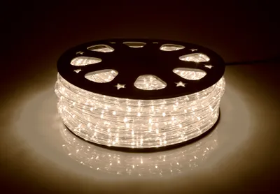 Produktbild von LED-Lichtschlauch McShine, 44m, 1.584 LEDs, IP44, warmweiß, 3000K, 13mm-Ø
