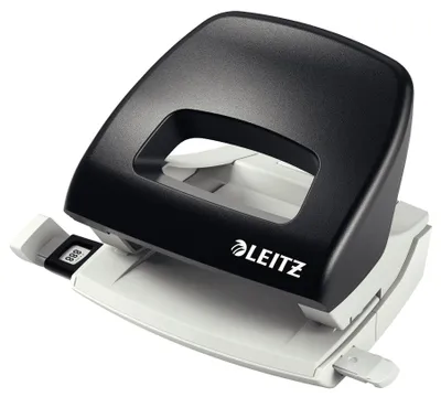 Produktbild von Leitz Kleiner Büro Locher, Metall, 16 Blatt, Ergonomisches Design, Schwarz