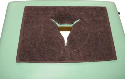 Obrázek produktu pro Froté potah na obličejový výřez masážního stolu | univerzální, hygienický, pohodlný | chrání čalounění | hnědý