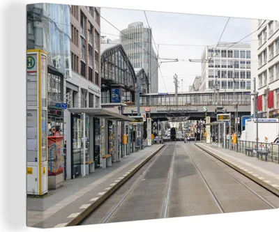 Obrázek produktu pro OneMillionCanvasses® - Obraz na plátně - 140x90 cm, Tramvaj - Berlín - Německo, Nástěnná umělecká dekorace - Fotografie na plátně - Obraz na dřevěném rámu