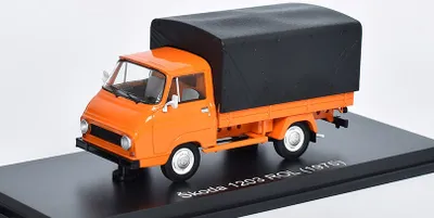 Zdjęcie produktu dla Škoda 1203 ROL 1975 (r. AZNP Vrchlabí) - platforma z żaglem - pomarańczowy SSM 1:43