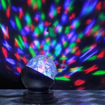 Produktbild von Disco-Lamp | kleiner Lichteffekt für Party und Dekoration | 3-Farbiges Farbenspiel