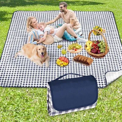 Produktbild von Famanu Picknickdecke 200 × 200 cm - Sand- und wasserabweisend, tragbar