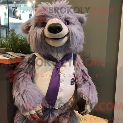 Produktbild von Lavendel REDBROKOLY Faultier Bär Maskottchen Kostüm Charakter bekleidet mit einem Hosenrock und Krawattennadeln