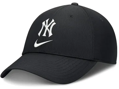 Zdjęcie produktu dla Czapka Nike MLB New York Yankees Primetime Club Structured UV Poly Ripstop, czarna, rozmiar M–L