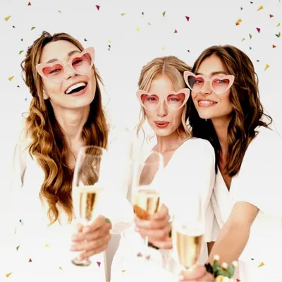 Produktbild von 4/12/24 Stück Herz-Sonnenbrillen, Retro Partybrille für Damen und Herren, polarisiert, Herzdesign für Hochzeiten, Urlaubsfeiern, Outdoor-Aktivitäten und Fotoshootings