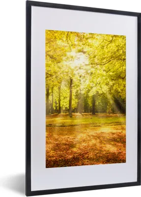 Produktbild von MuchoWow® Gerahmtes Poster Baum - Natur - Sonne - Landschaft - Wald 40x60 cm - Poster mit Schwarzem Bilderrahmen Wandposter Rahmen Foto Bilder - Poster in Rahmen