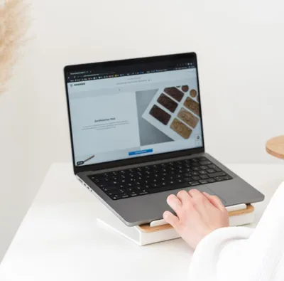 Image de WOODCESSORIES ECO600 WOODCESSORIES Notebook-Ständer Multi Eiche