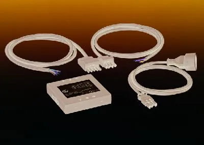 Produktbild von Naber Power Splitter 2, je 5 m Kabellänge, schwarz - Montagematerial