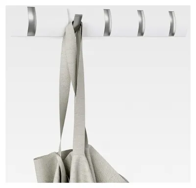 Produktbild von 5 Garderobenhaken, moderne platzsparende Garderobenleiste in Weiß, Wandgarderobenleiste mit 5 beweglichen Haken, umklappbare Kleiderhaken für Jacken, Mäntel, Schals, Handtaschen und mehr