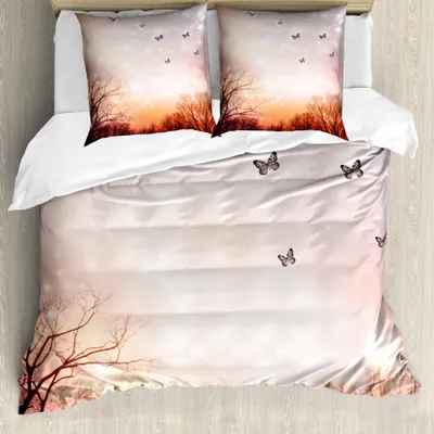 Produktbild von ABAKUHAUS Schmetterling Bettbezug, Schmetterlinge Bäume Himmel, Milbensicher Allergiker geeignet mit Kissenbezügen, 200 cm x 200 cm - 80 x 80 cm, Baby-Rosa-orange