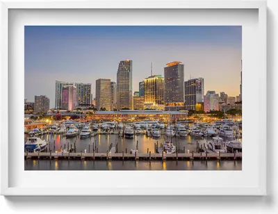 Produktbild von Panorama der Großstadt– Wandbild mit Rahmen – Gerahmtes Bild  – Wanddekoration – 70x50 cm –  Weiß Rahmen