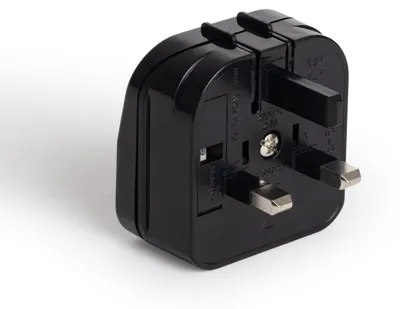 Produktbild von Adapterstecker Typ C (EU) Flachkopf mit geradem Kabel auf Stecker Typ G (UK) Schwarz