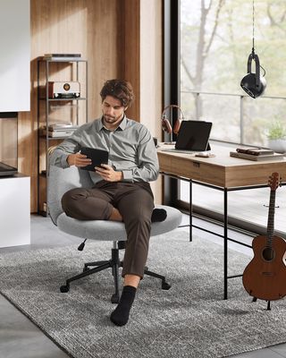 Kancelářská židle SONGMICS HOME, kancelářská židle, otočná židle, široký sedák pro sezení se zkříženýma nohama, moderní, s křížovým podstavcem/ křížovou základnou