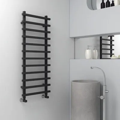 Image de Casa Padrino Chauffe-serviettes de luxe Noir H. 120 cm - Accessoires salle de bain