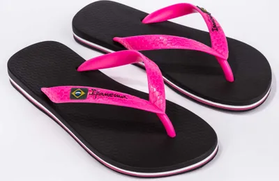 Imagen del producto de Ipanema, chanclas para mujer, color negro, modelo 80408-AR828, talla 38