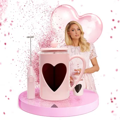Produktbild von Paris Hilton  French Press im Herzdesign 1L  Kaffeepresse aus Glas und Kunststoff mit Edelstahlfilter, Cool-Touch-Griff, Tropffrei, Temperaturbeständig