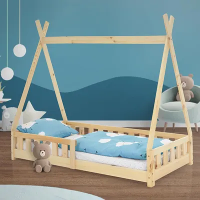 Produktbild von ML-Design detská posteľ tipi 80x160 cm s ochranou proti vypadnutiu a lamelovým roštom, prírodná, z borovicového dreva, posteľ s ohrádkou